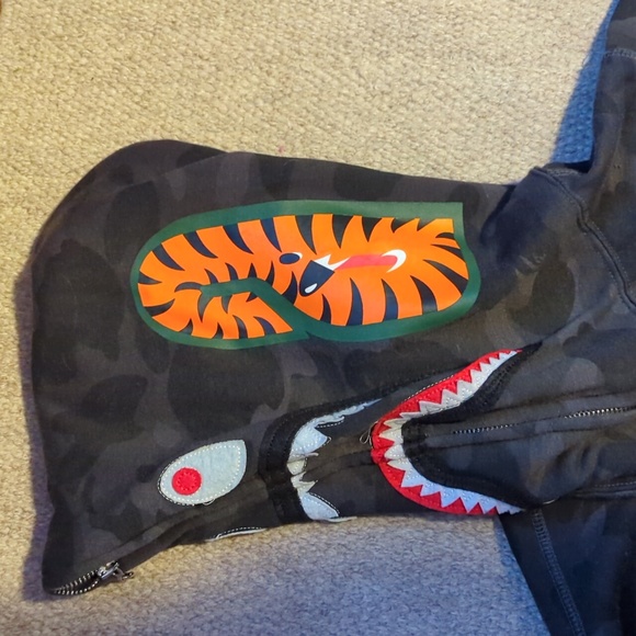 BAPE camo shark full zip hoodie Black A Bathing Ape Size medium - Picture 7 of 14